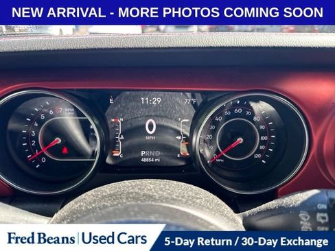Used 2021 Jeep Wrangler Unlimited Rubicon w/ Xtreme Recon 35" Tire Package AWD/4WD image 13