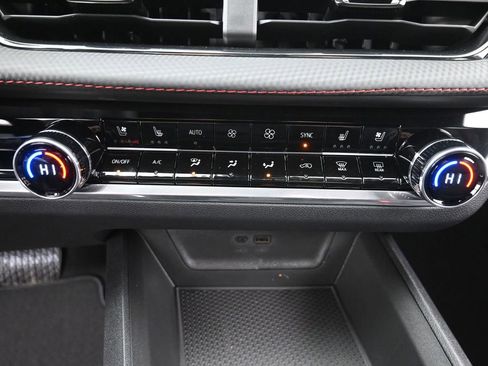 New 2026 Chevrolet Equinox RS w/ Convenience Package III image 16