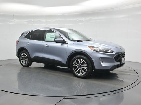 Certified 2022 Ford Escape SEL w/ Class II Trailer Tow Package image 56