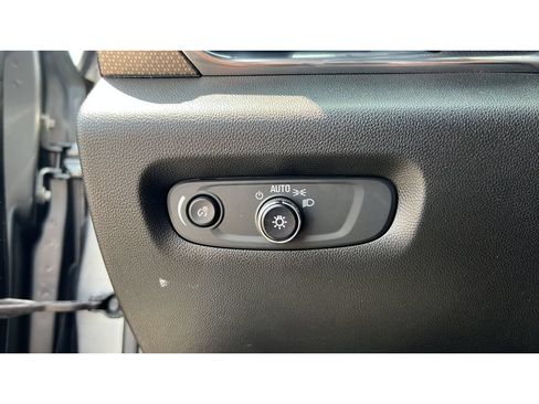 Certified 2023 Chevrolet Traverse Premier w/ LPO, Floor Liner Package AWD/4WD image 23