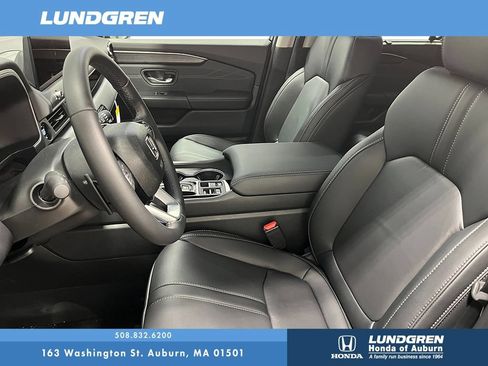 New 2026 Honda Pilot Touring image 17