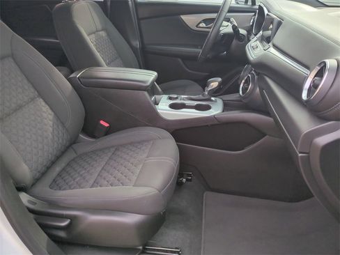 Certified 2022 Chevrolet Blazer LT image 27