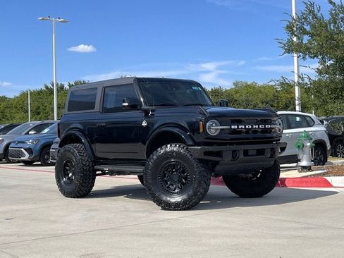 Used 2023 Ford Bronco Outer Banks AWD/4WD image 6