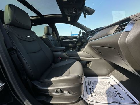New 2025 Cadillac XT5 Premium Luxury image 25