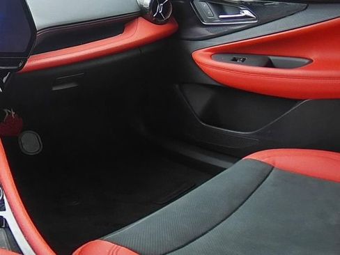 Used 2024 Chevrolet Blazer EV RS image 23