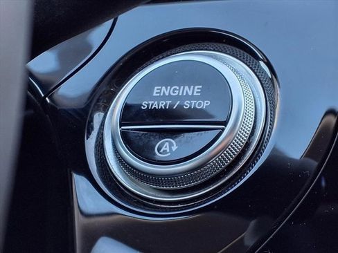 Used 2025 Mercedes-Benz E 350 4MATIC Sedan image 25