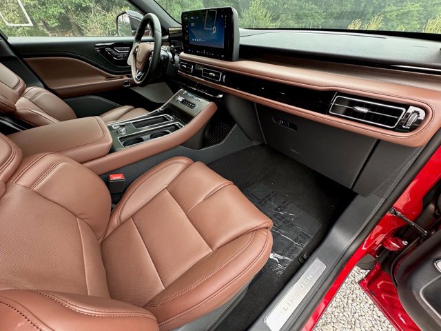 New 2026 Lincoln Aviator Reserve AWD/4WD image 22