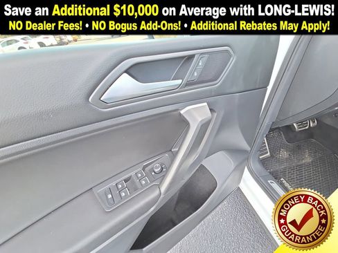 Used 2021 Volkswagen Tiguan SE R-Line image 16