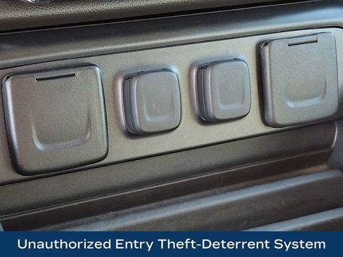 Used 2019 Chevrolet Silverado 2500 High Country w/ Duramax Plus Package image 27