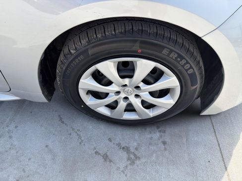Used 2024 Toyota Corolla LE FWD image 14