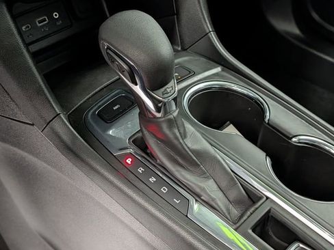 Used 2022 Chevrolet Equinox LT image 25