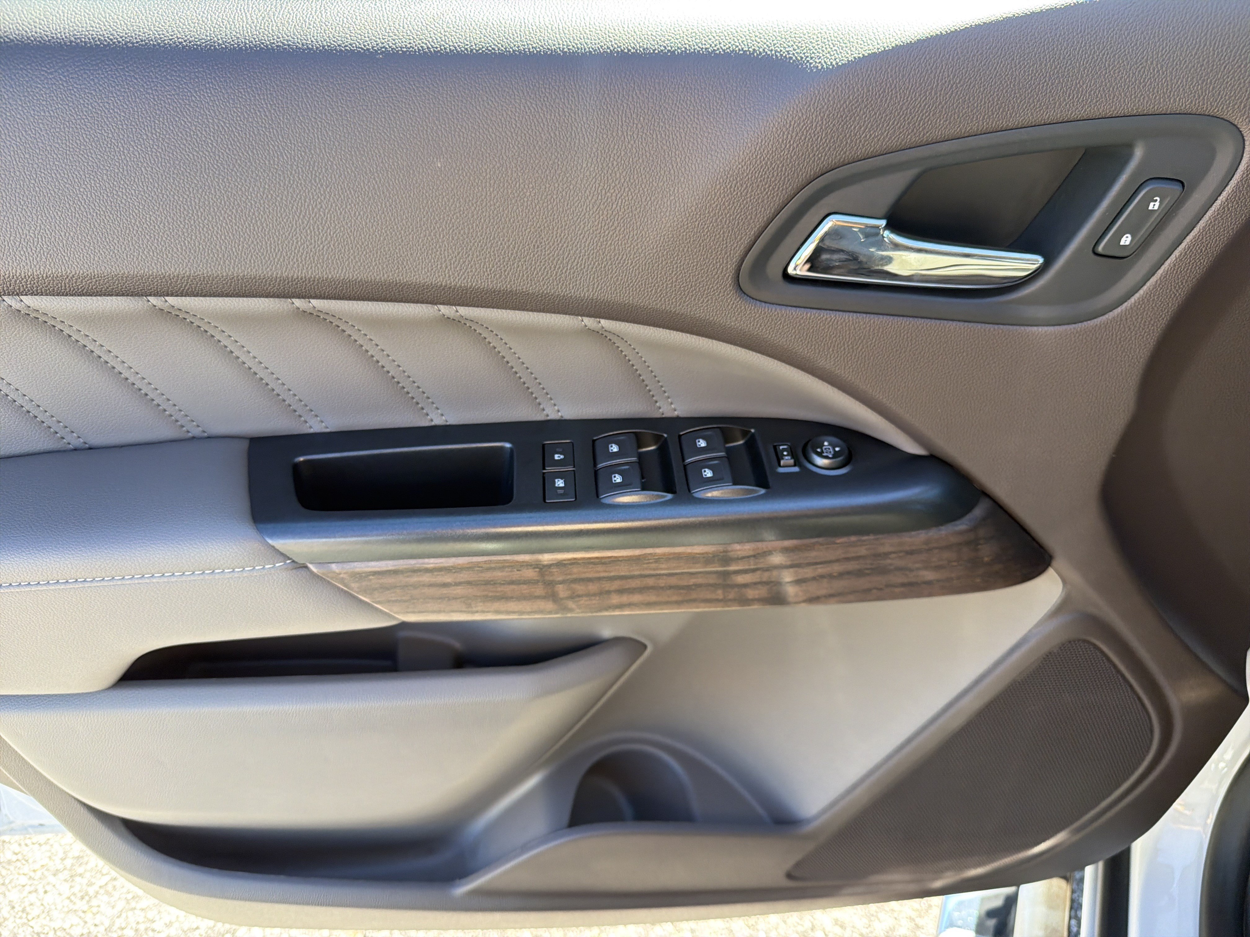 Used 2021 GMC Canyon Denali RWD image 19