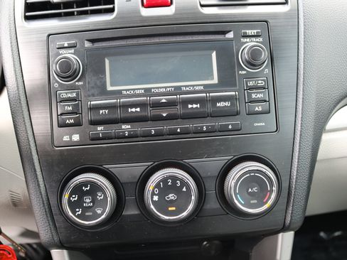 Used 2015 Subaru Forester 2.5i w/ Alloy Wheel Package image 21