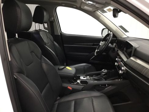 Used 2023 Kia Telluride EX X-Line image 50