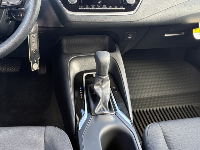 New 2027 Toyota Corolla LE FWD image 17