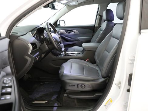 Used 2019 Chevrolet Traverse LT w/ LT Premium Package AWD/4WD image 9