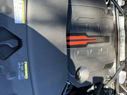 Certified 2025 Audi SQ5 Prestige image 36