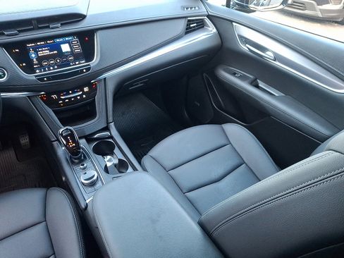 Certified 2023 Cadillac XT5 Luxury image 21