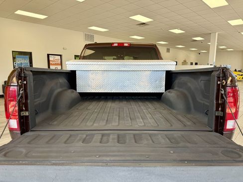 Used 2015 RAM 1500 Tradesman w/ Popular Equipment Group AWD/4WD image 9