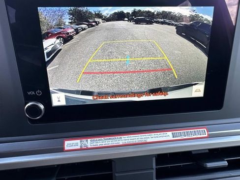 Certified 2025 Toyota Tacoma SR5 image 29