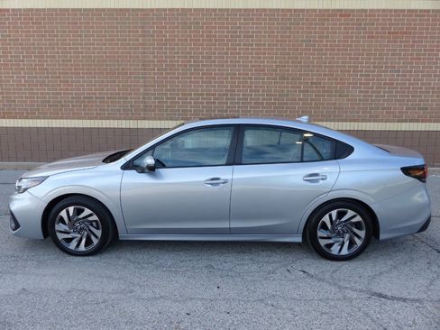 Used 2024 Subaru Legacy Limited AWD/4WD image 5