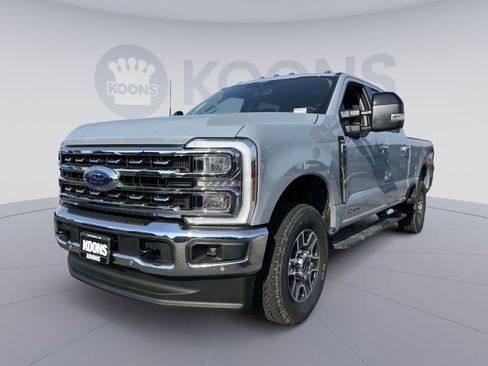 New 2026 Ford F250 Lariat w/ Lariat Premium Package AWD/4WD image 1