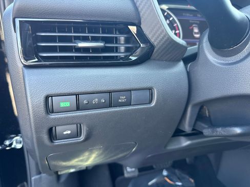 Certified 2025 Nissan Sentra SV w/ All-Weather Package image 12