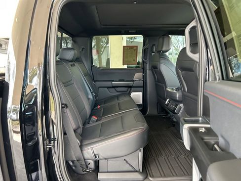 Used 2025 Ford F150 Raptor image 27