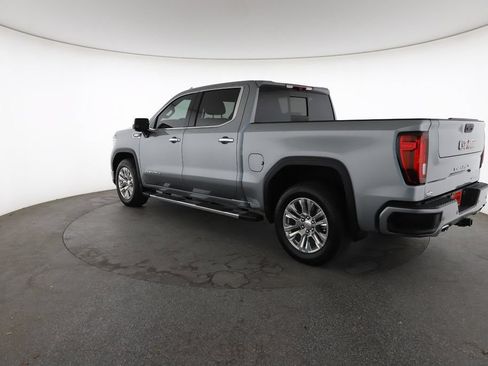 Certified 2025 GMC Sierra 1500 Denali RWD image 9