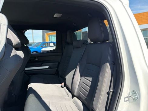 Used 2024 Toyota Tacoma TRD Off-Road image 24