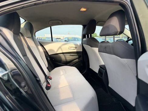 Used 2021 Toyota Corolla L FWD image 35