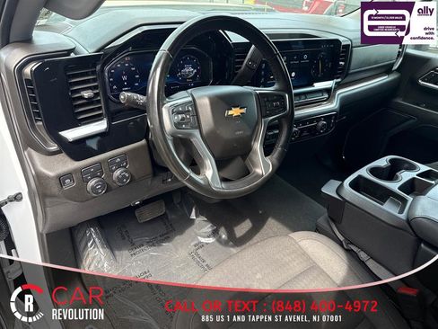 Used 2024 Chevrolet Silverado 2500 LT AWD/4WD image 16