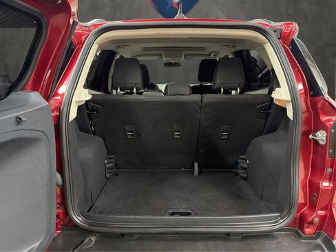 Used 2020 Ford EcoSport SE image 12