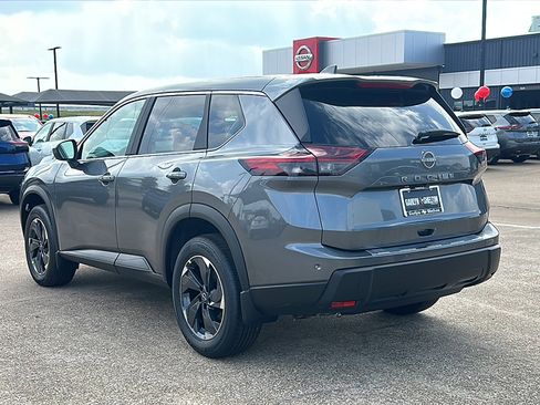 New 2026 Nissan Rogue SV w/ Cold Weather Package image 6