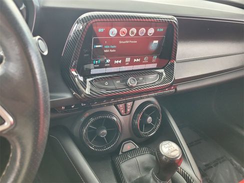 Used 2017 Chevrolet Camaro LT image 24