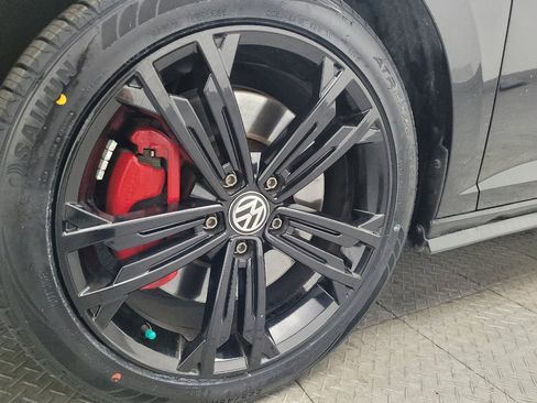 Used 2021 Volkswagen Jetta GLI Autobahn w/ GLI Autobahn Black Package image 31