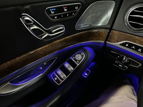 Used 2014 Mercedes-Benz S 550 Sedan w/ Premium 1 Package image 42