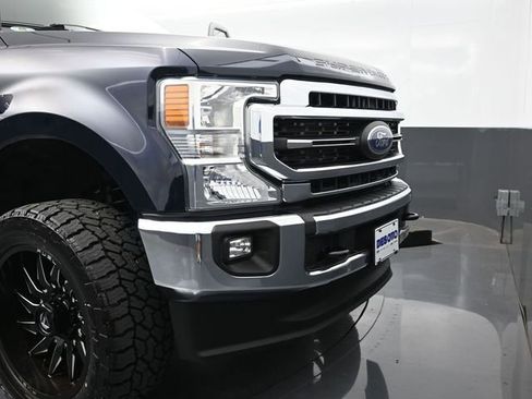 Certified 2022 Ford F250 Lariat w/ Lariat Value Package AWD/4WD image 35