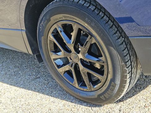 Used 2022 Chevrolet Equinox LS image 7