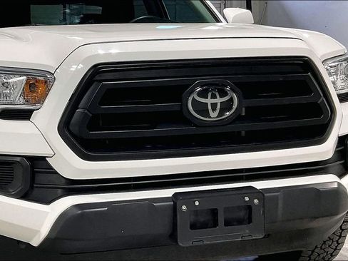 Used 2023 Toyota Tacoma SR image 37