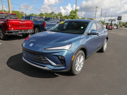 New 2025 Buick Envista Preferred w/ Convenience II Package image 3