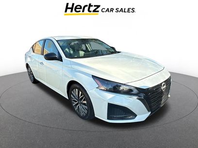 Used 2025 Nissan Altima 2.5 SV