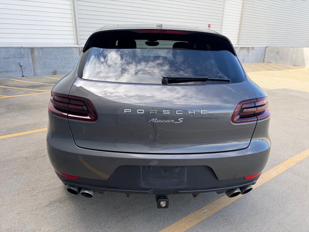 Used 2016 Porsche Macan S AWD/4WD image 4