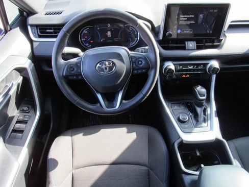 Used 2024 Toyota RAV4 SE AWD/4WD image 18