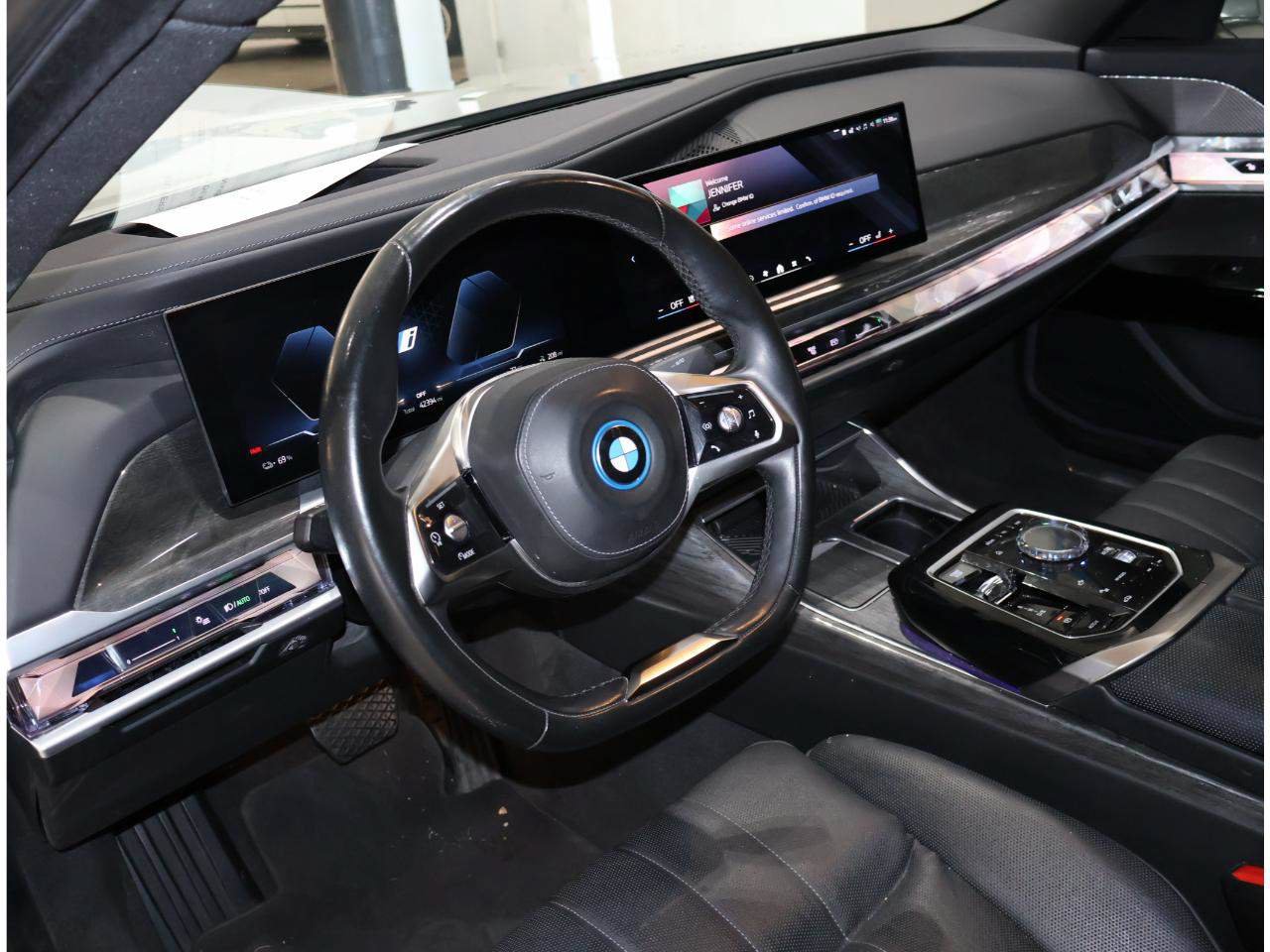 Certified 2024 BMW i7 eDrive50 RWD image 11