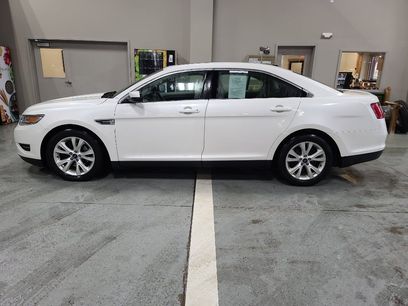 Used 2010 Ford Taurus SEL