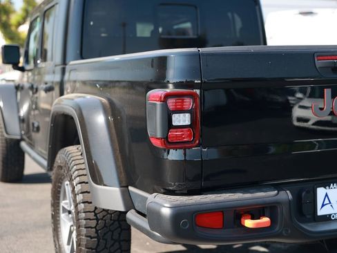 New 2026 Jeep Gladiator Mojave AWD/4WD image 10