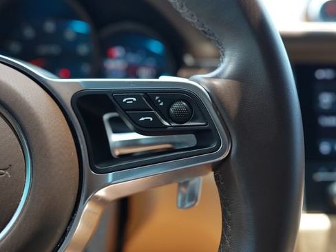 Used 2018 Porsche Macan GTS AWD/4WD image 30