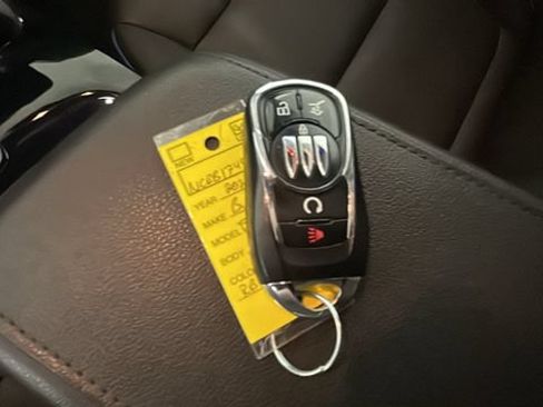 Used 2024 Buick Envista Sport Touring w/ Convenience I Package FWD image 20