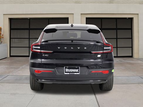 Used 2023 Volvo C40 P8 Recharge Plus image 5